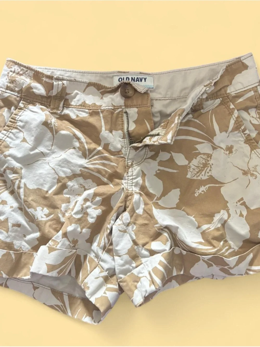 Old Navy Tan & White Floral Cotton Shorts